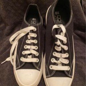 NOBO Black and White tie up shoes